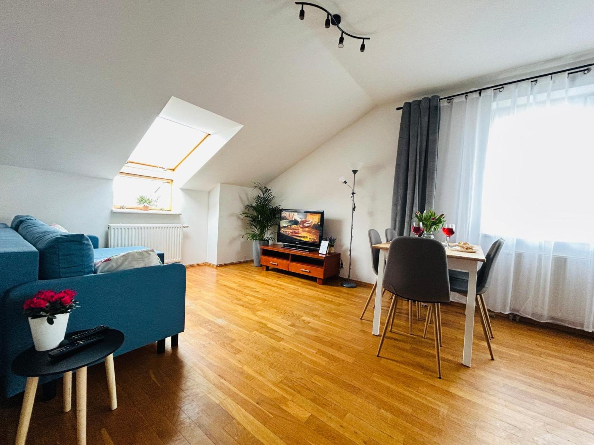 Apartament Sloneczny 2 Opole Bagian luar foto