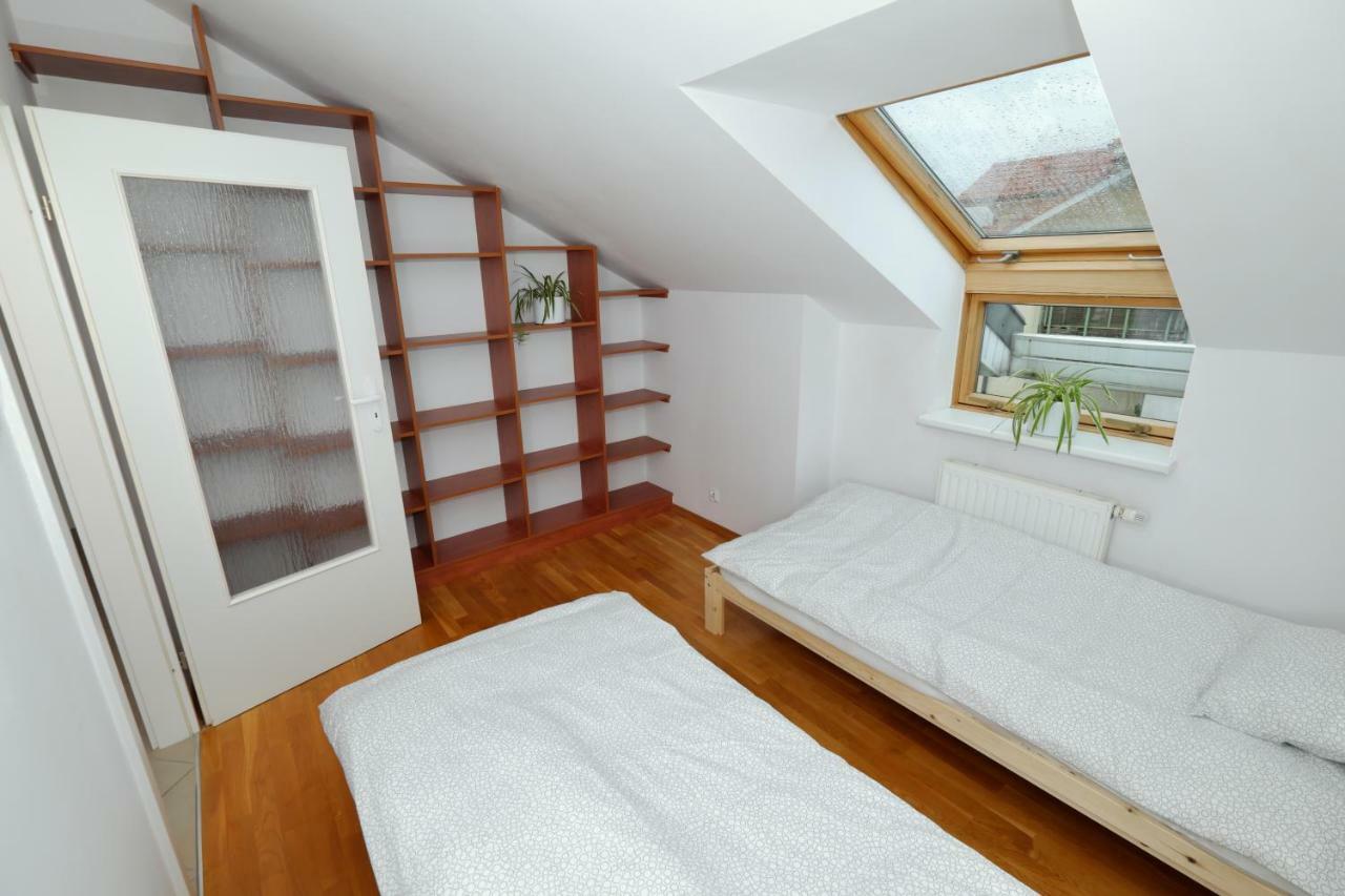 Apartament Sloneczny 2 Opole Bagian luar foto